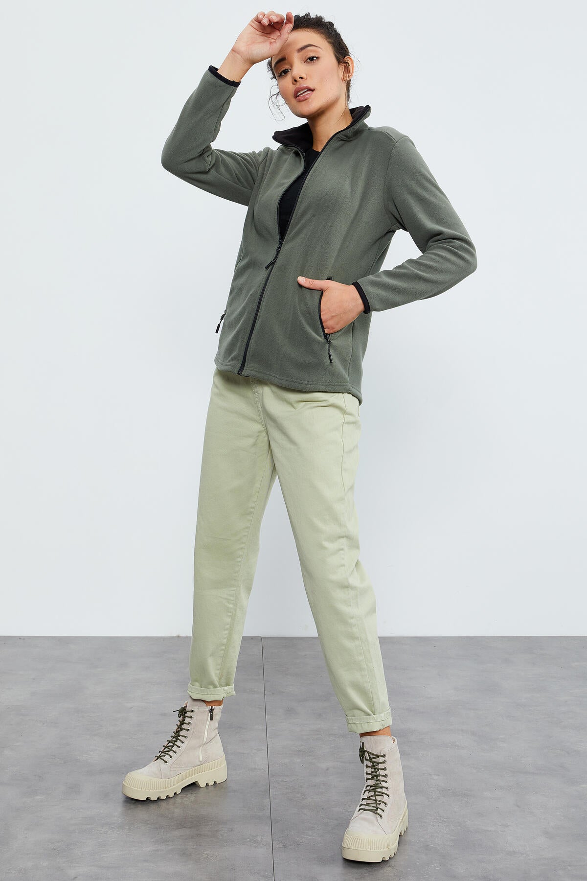 Zippered Comfort Fit Women's Fleece Sweatshirt - 97173