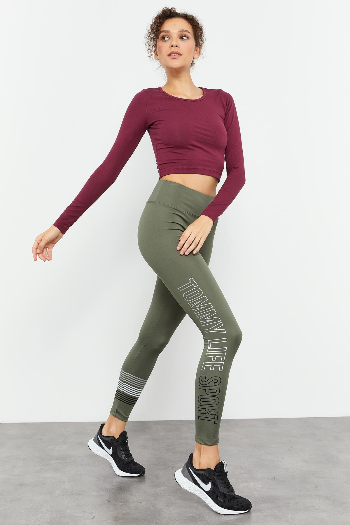 High Waist Slim Fit Tapered Leg Women's Tights with Printed Waistband - 94544