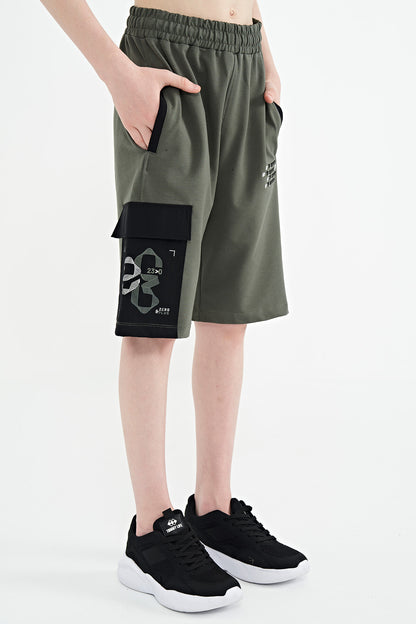 Side Pocket Detailed Embroidered Standard Fit Boys Shorts - 11142