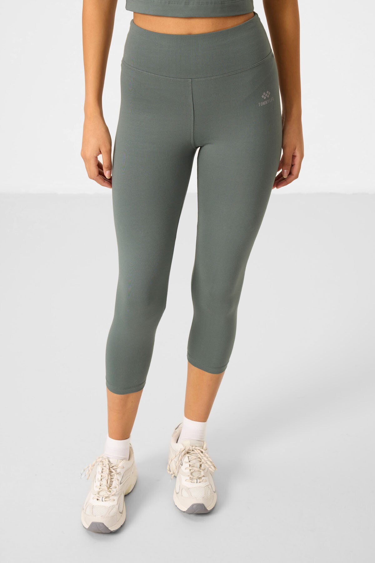 High Waist Capri-Crop Singlet Slim Fit Women's Tights Set - 95284