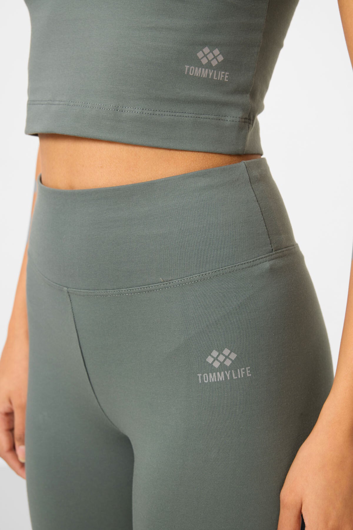 High Waist Capri-Crop Singlet Slim Fit Women's Tights Set - 95284