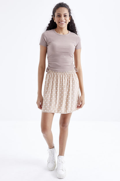 Camel Basic Yarn Bubbled O Collar Women's Crop Top T-Shirt - 97203