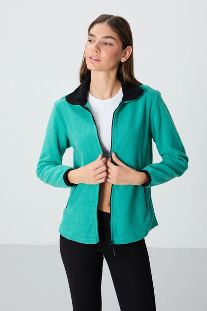 Straight Collar Zippered Comfort Fit Women's Fleece Sweatshirt - 97173