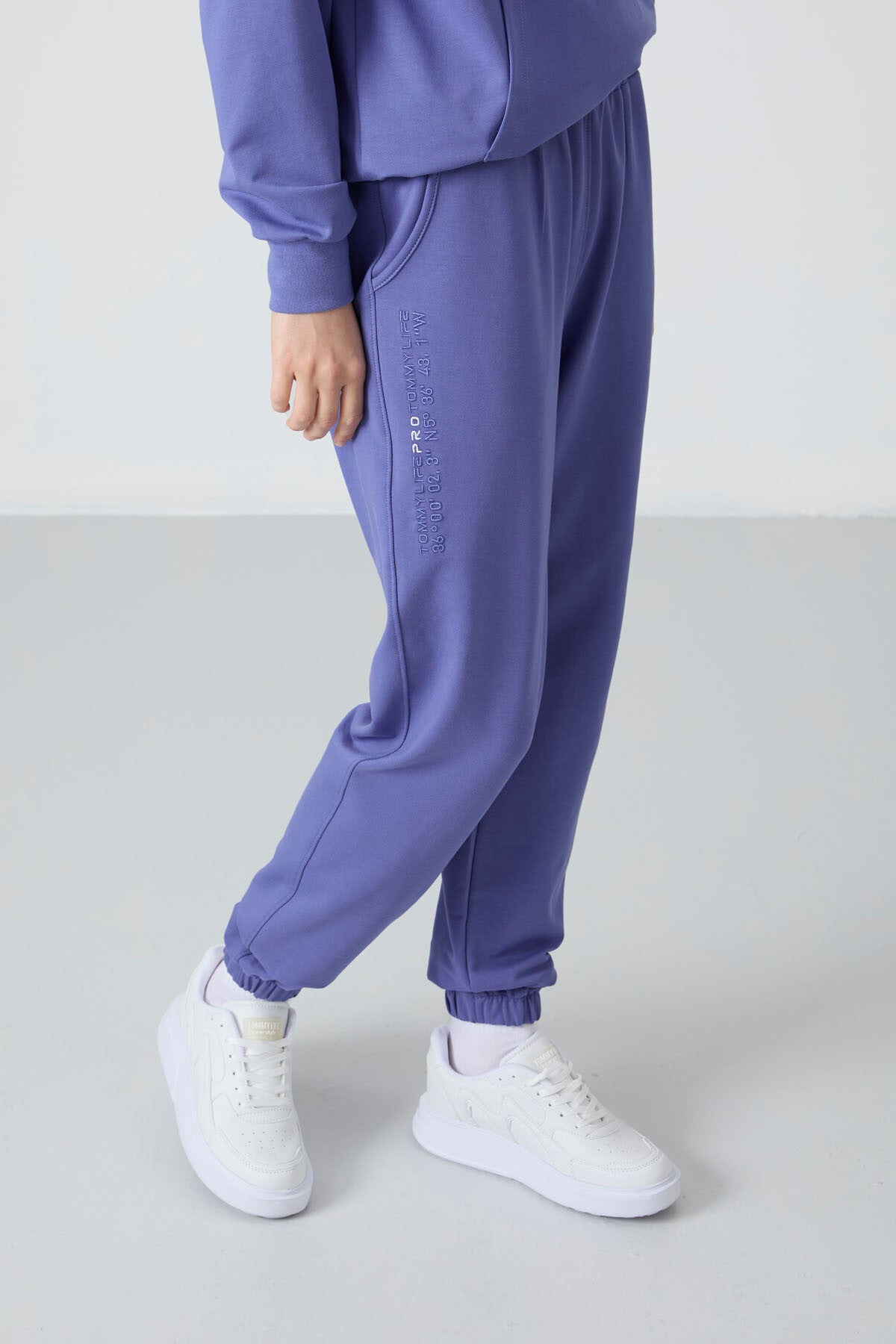 Plato Hooded Kangaroo Pocket Oversize Elastic Cuffed Women's Tracksuit Set - 95288