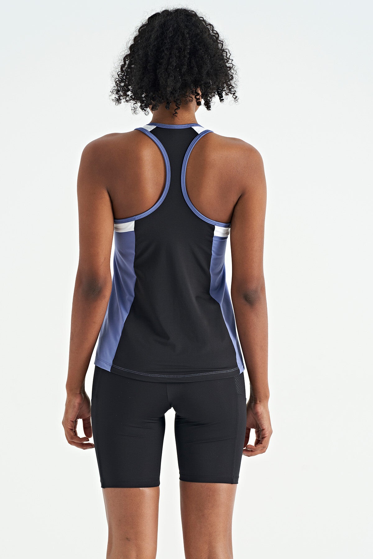 Plato Back Color Detailed Logo Printed Standard Cut Women's Sports Singlet - 97257