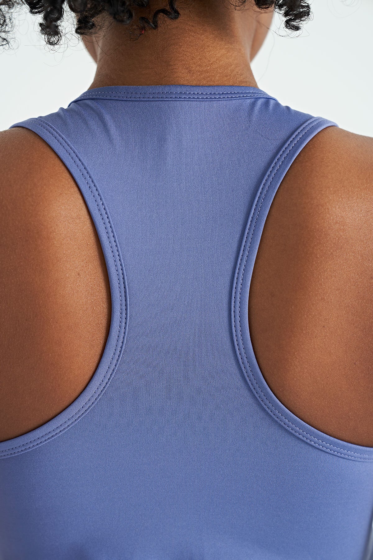 Plato Slit Detailed O Collar Sleeveless Standard Fit Women's Sports Singlet - 97256