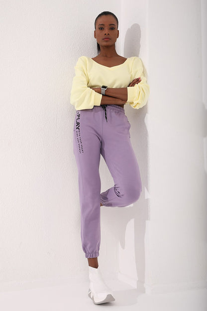 Plato High Waist Embroidered Comfort Fit Elastic Cuff Women's Tracksuit Bottom - 94573
