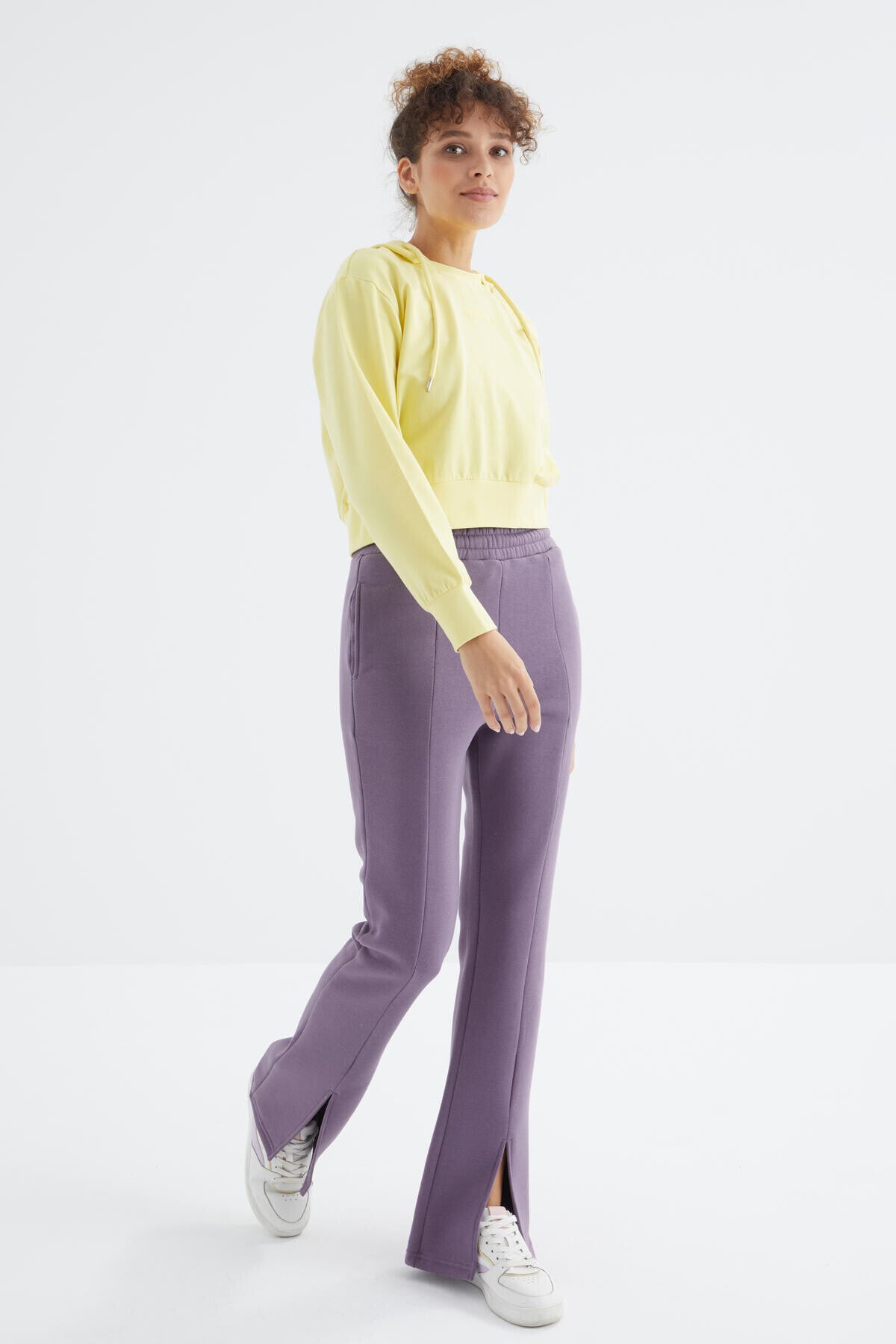 Plato High Waist Front Slit Detailed Side Pocket Comfortable Fit Women's Tracksuit Bottom - 94625