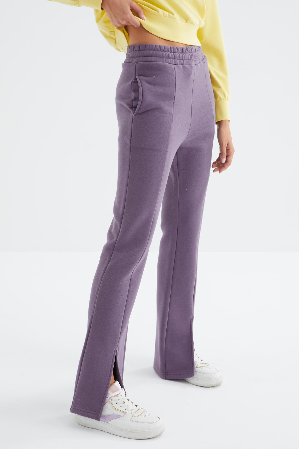 Plato High Waist Front Slit Detailed Side Pocket Comfortable Fit Women's Tracksuit Bottom - 94625