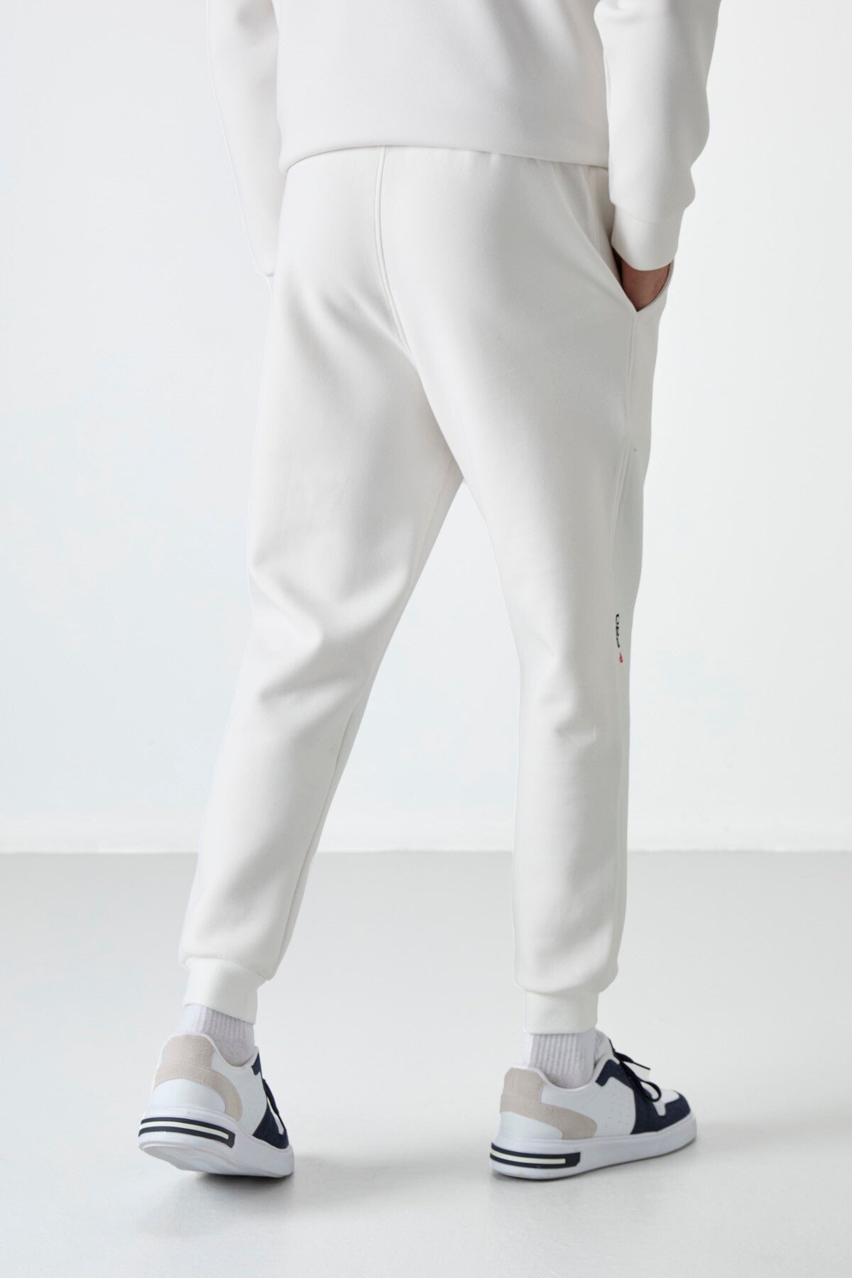 Ecru Laced Bottom Men's Tracksuit Pants - 84999