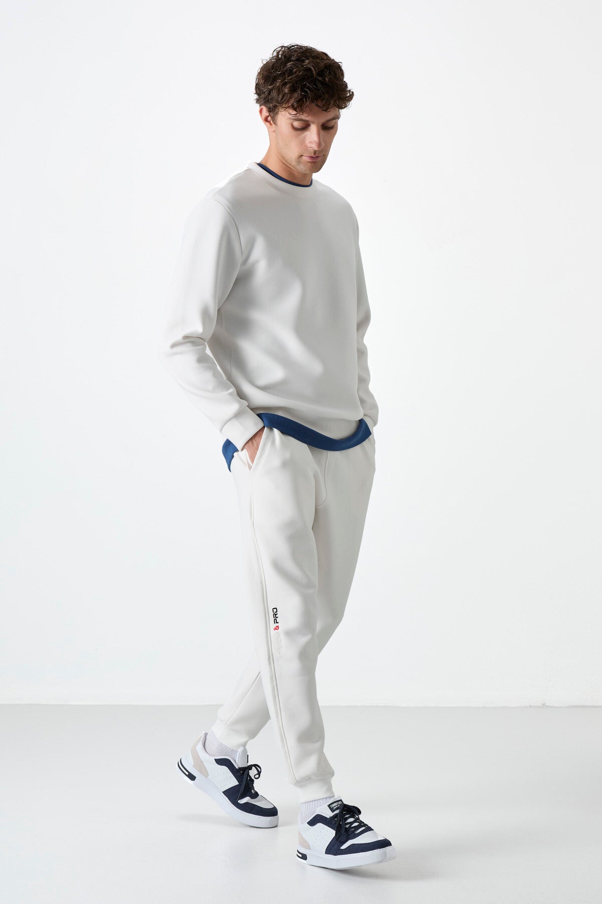 Ecru Laced Bottom Men's Tracksuit Pants - 84999