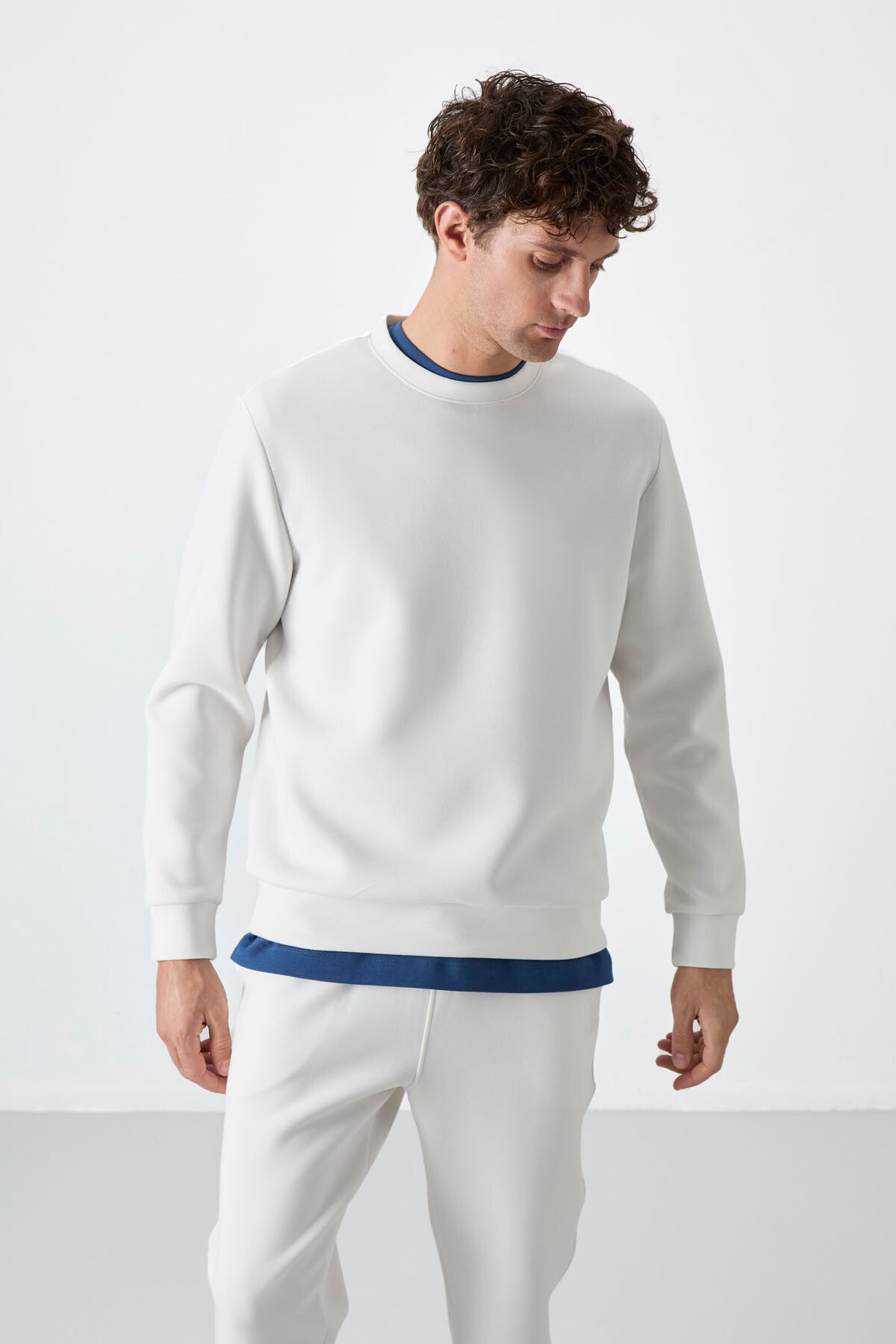 Ekru Basic O Collar Comfort Fit Men's Sweatshirt - 88053