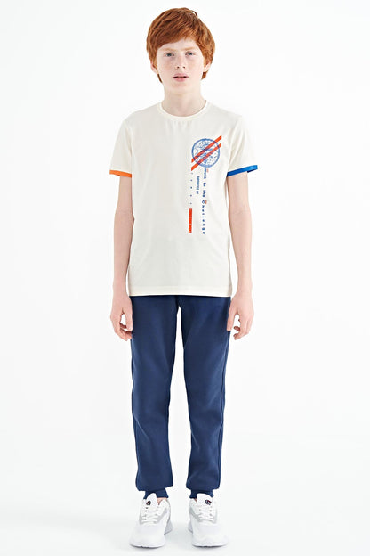 Ecru Print Detailed O Collar Standard Cut Boys' T-Shirt - 11131