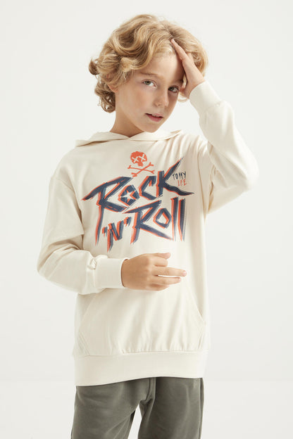 Print Kangaroo Pocket Hooded Regular Fit Boys' Sweatshirt - 11002