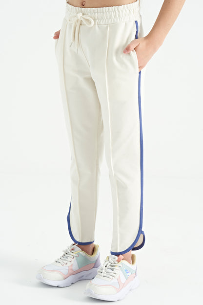 Ecru Beige Detailed Laced Wide-Legged Girls' Tracksuit Bottom - 75124