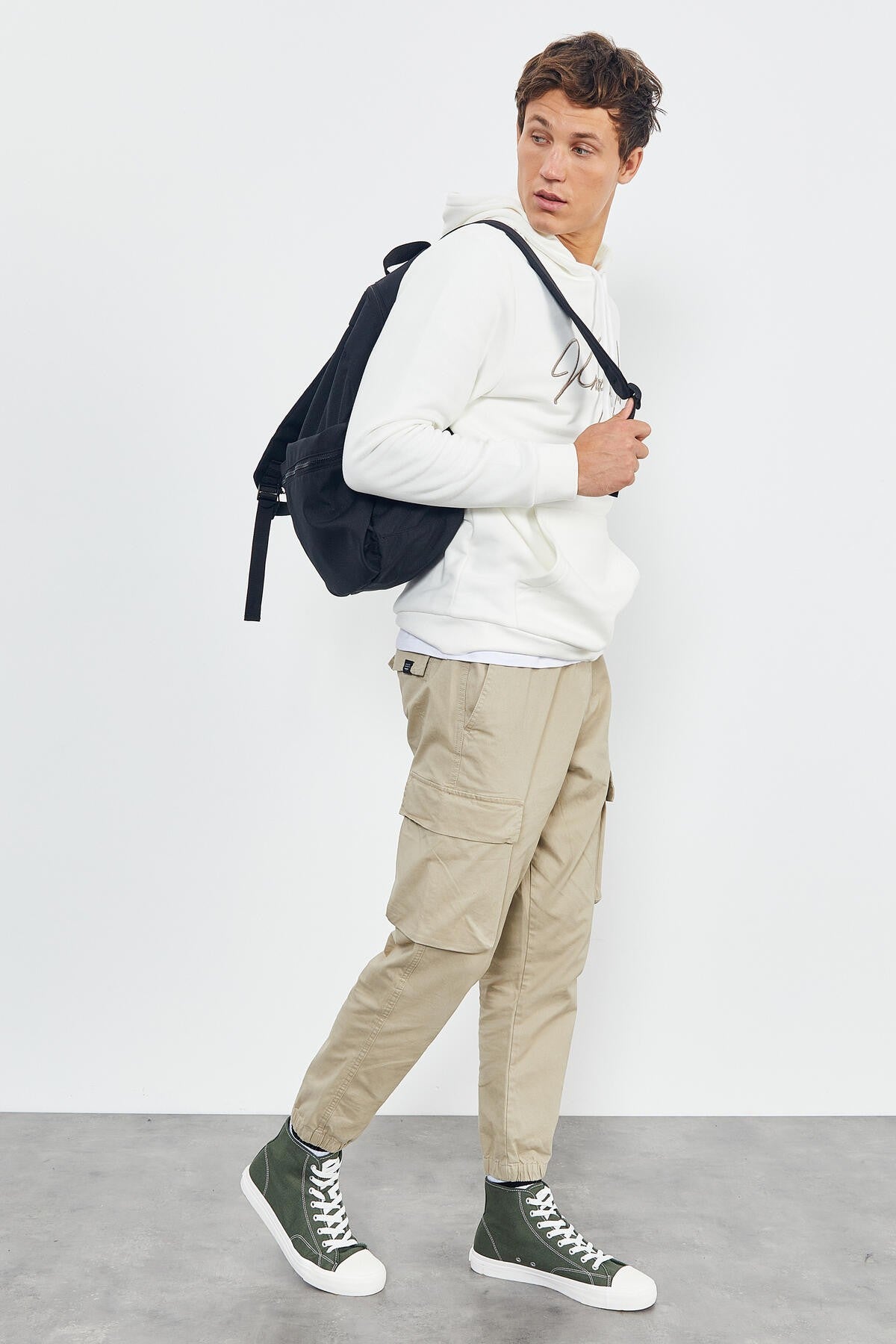 Ecru Embroidered Hooded Comfort Fit Men's Sweatshirt - 88007