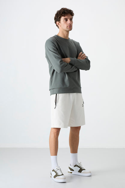 Hidden Zipper Back Pocket Laced Standard Fit Men's Shorts - 81136