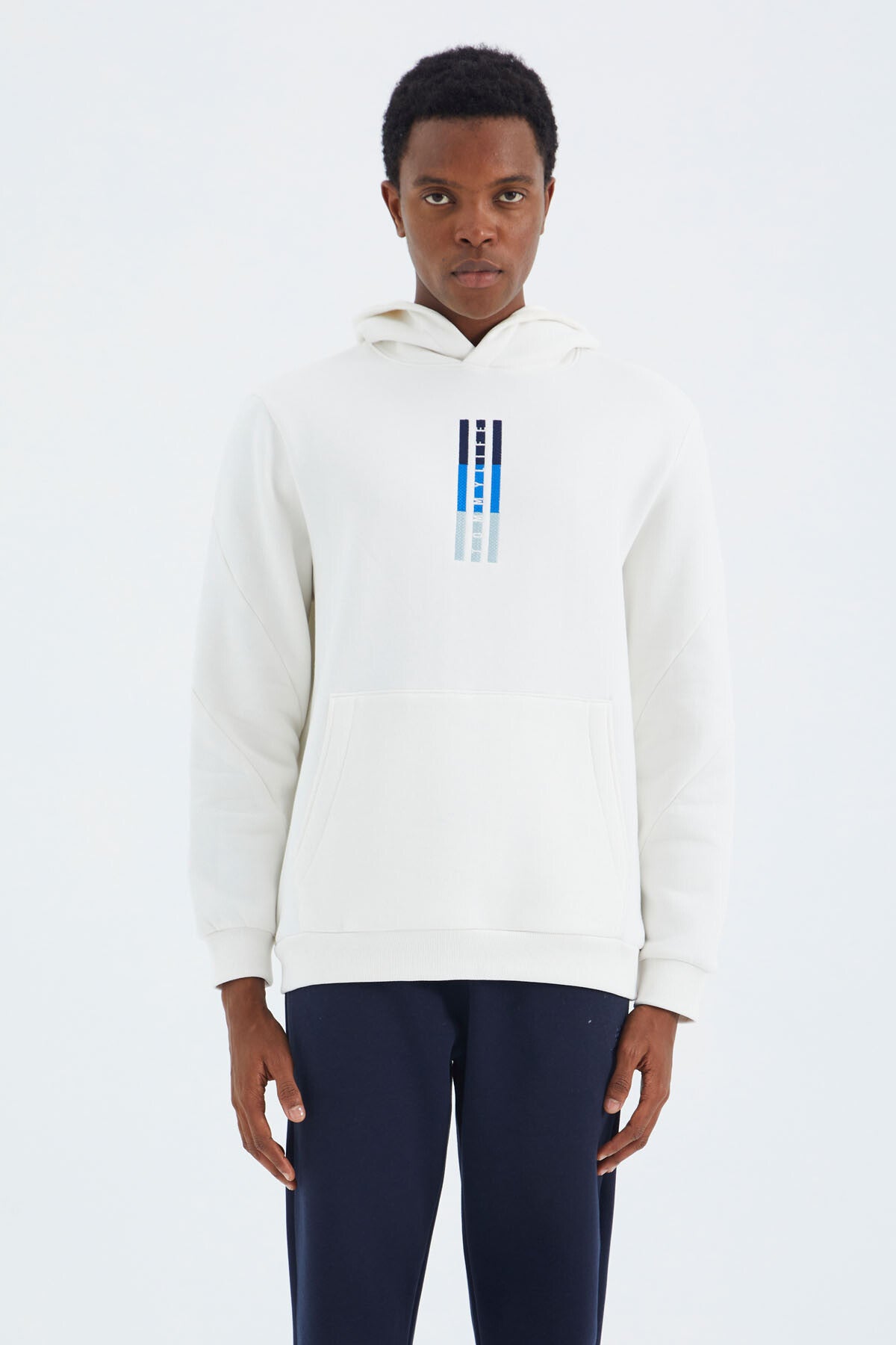 Ecru Hooded Embroidered Relaxed Fit Men's Sweatshirt - 88291