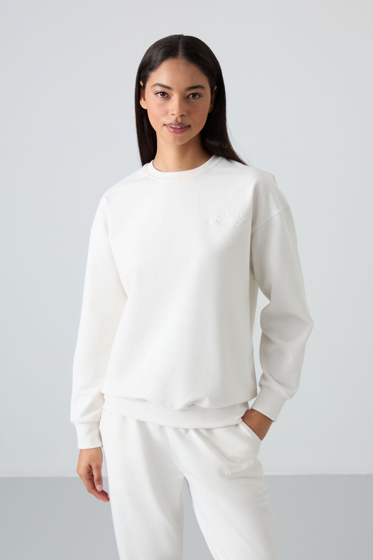 Basic Cotton O-Neck Oversize Elastic Cuffed Women's Tracksuit Set - 95287
