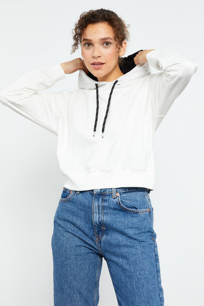 Long Sleeve Comfort Fit Hooded Women's Sweatshirt - 97115