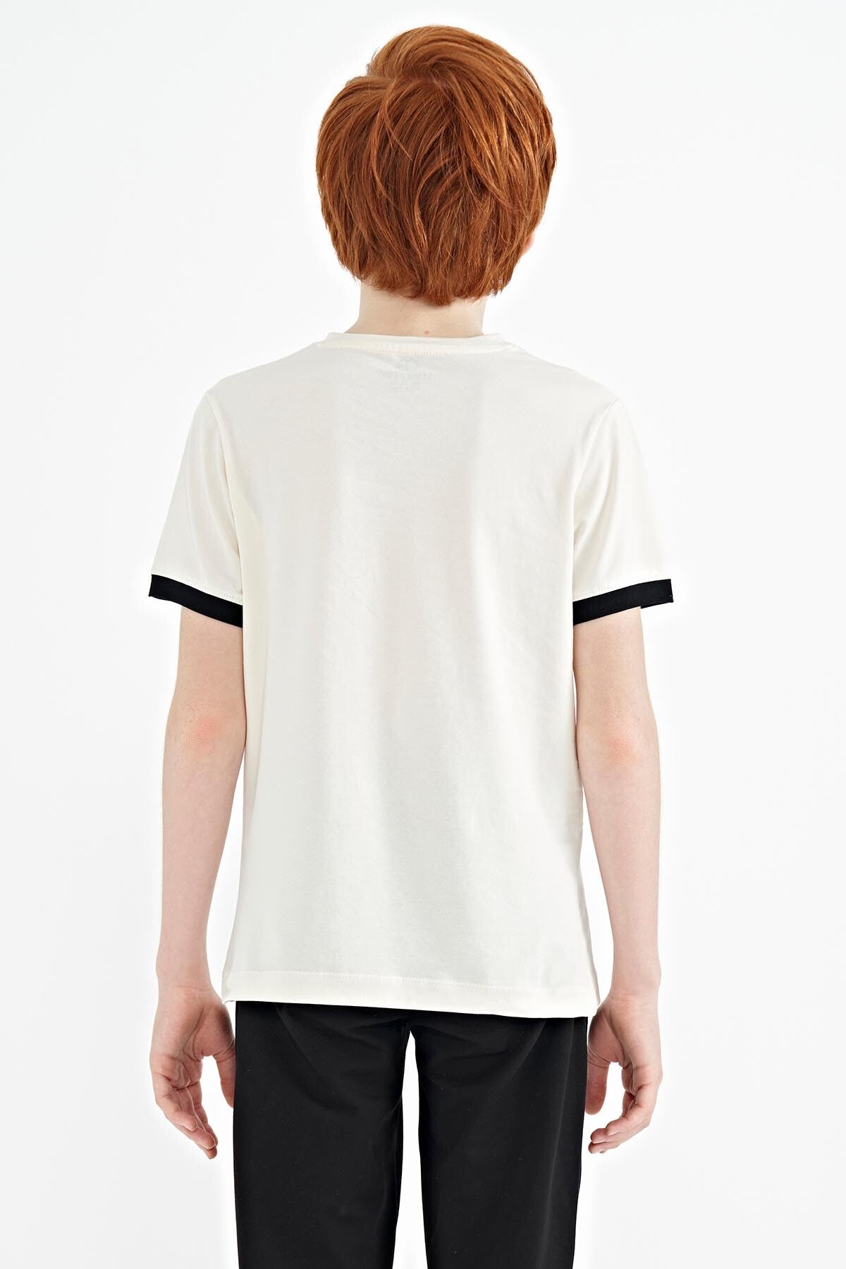 Ecru Print Standard Fit O Collar Boys T-Shirt - 11098