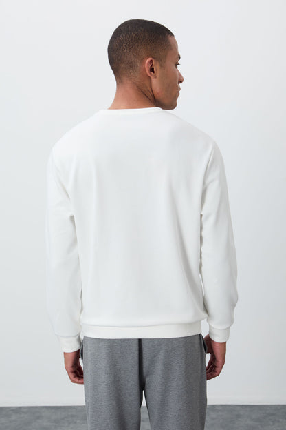 Ecru Embroidered O Collar Comfort Fit Fleece-Lined Men's Sweatshirt - 88020