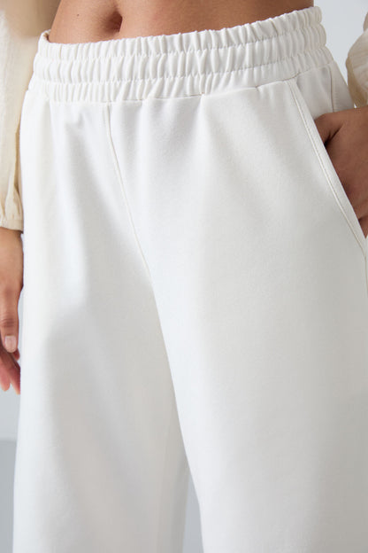 High Waist Comfort Fit Wide Leg Women's Tracksuit Bottom - 94567