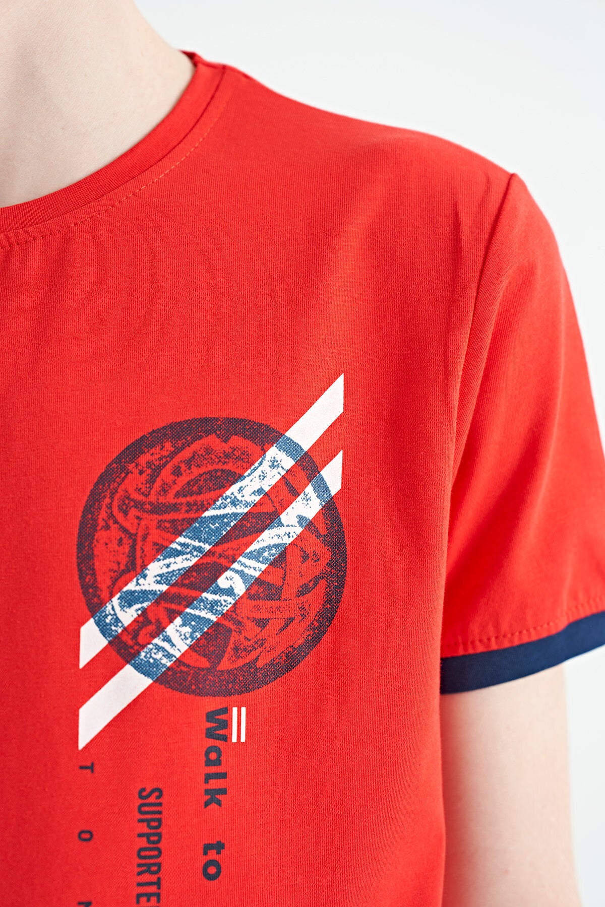 Fiesta Print Detailed O Collar Standard Fit Boys' T-Shirt - 11131
