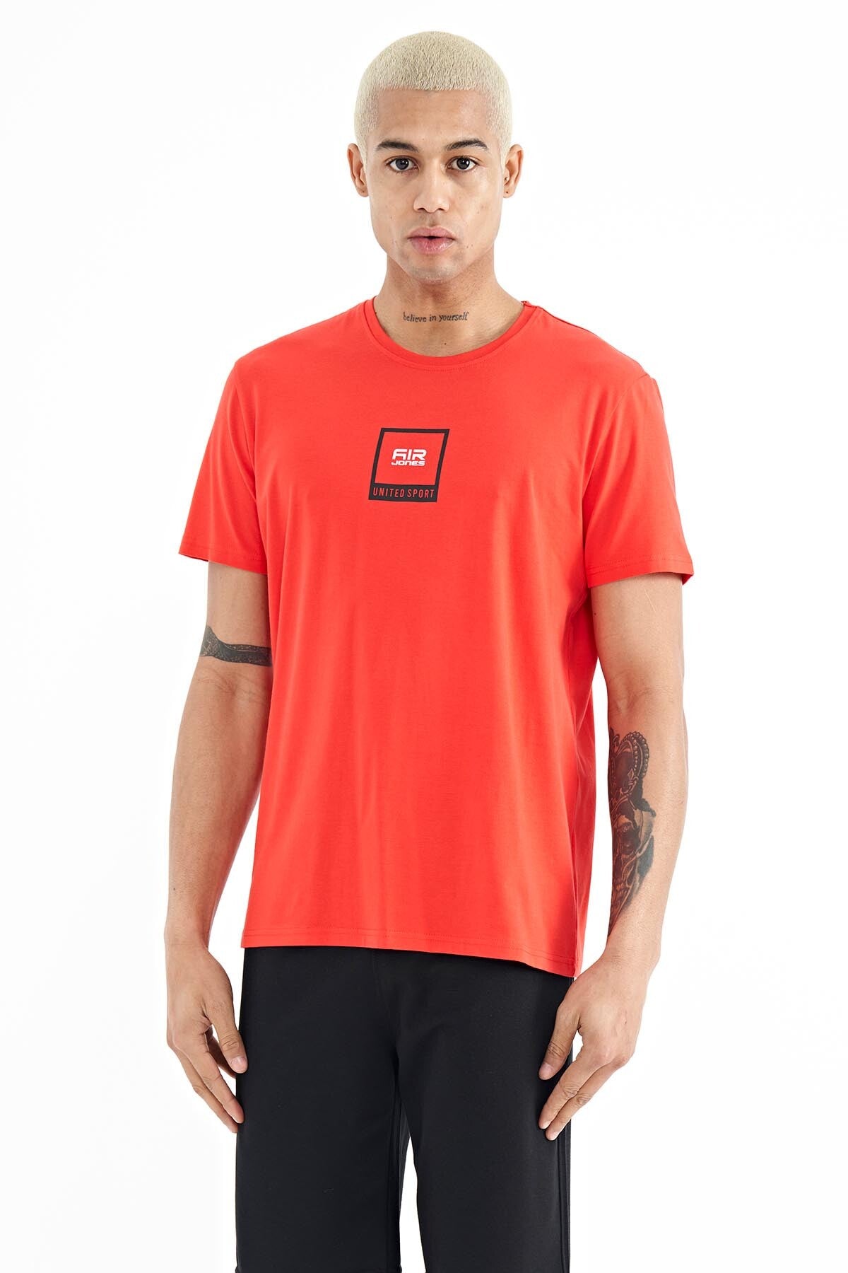 Adney Fiesta O Collar Men's T-Shirt - 88230