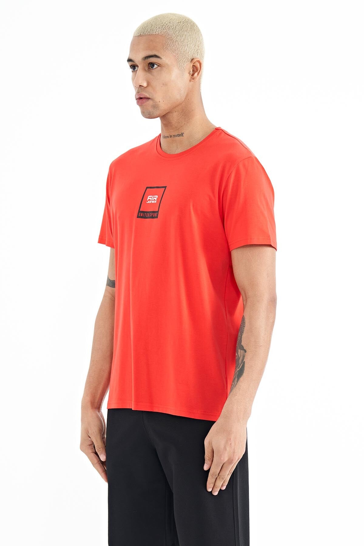 Adney Fiesta O Collar Men's T-Shirt - 88230