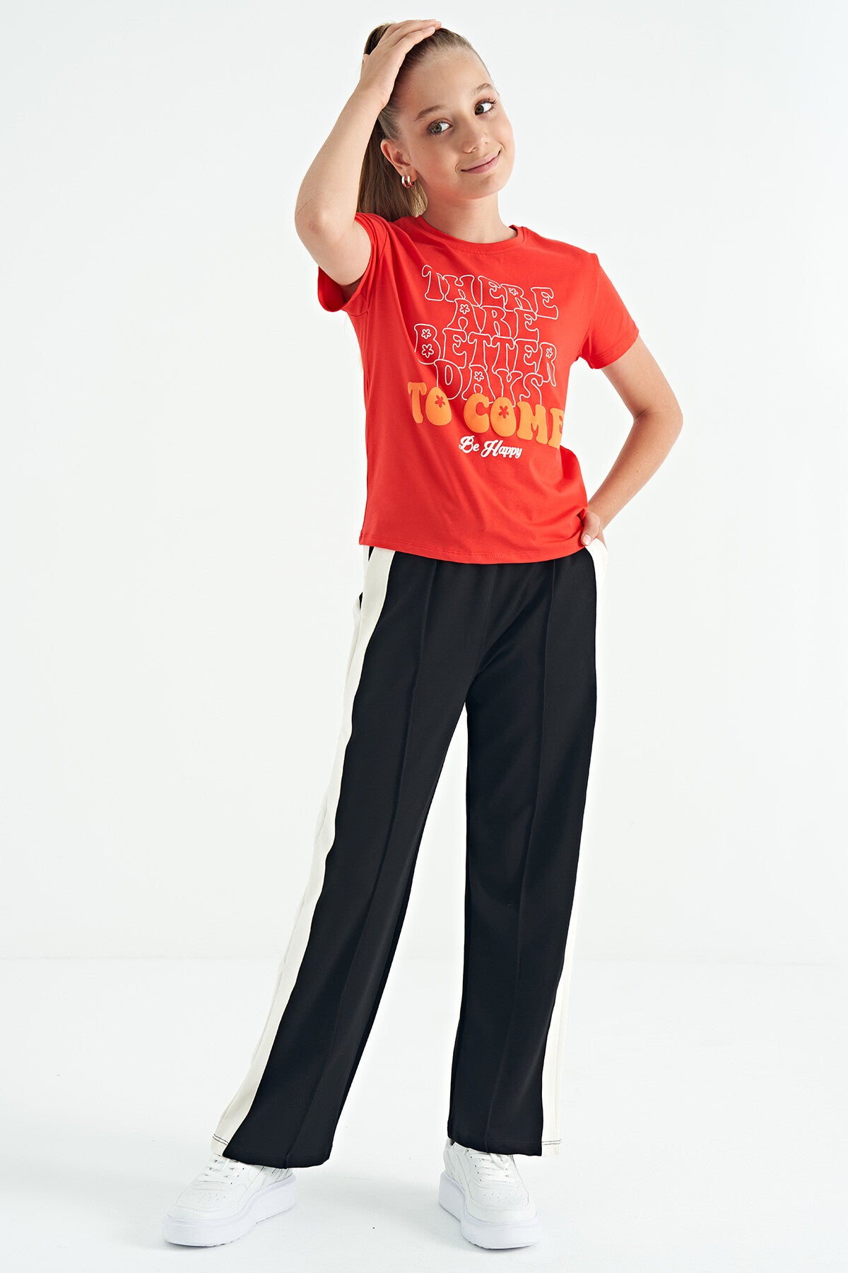 Fiesta O Neck Print Comfort Fit Short Sleeve Cropped Girls T-Shirt - 75118