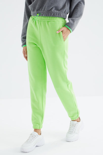 Green Pistachio High Waist Brushed 3-Thread Cotton Basic Women's Tracksuit Bottom - 94624
