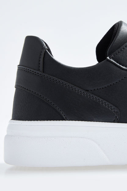 Fume Laced PU Leather with Holes for Men Sports Shoes - 89110