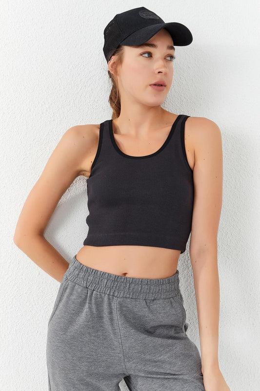Smoked Basic Zero Sleeve Narrow Fit U Collar Women's Crop Top Singlet - 97160