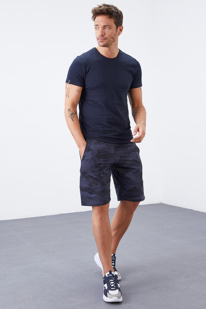 Smoke Camouflage Pattern Pocketed Standard Fit Men's Shorts - 81126