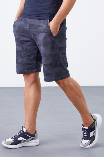 Smoke Camouflage Pattern Pocketed Standard Fit Men's Shorts - 81126