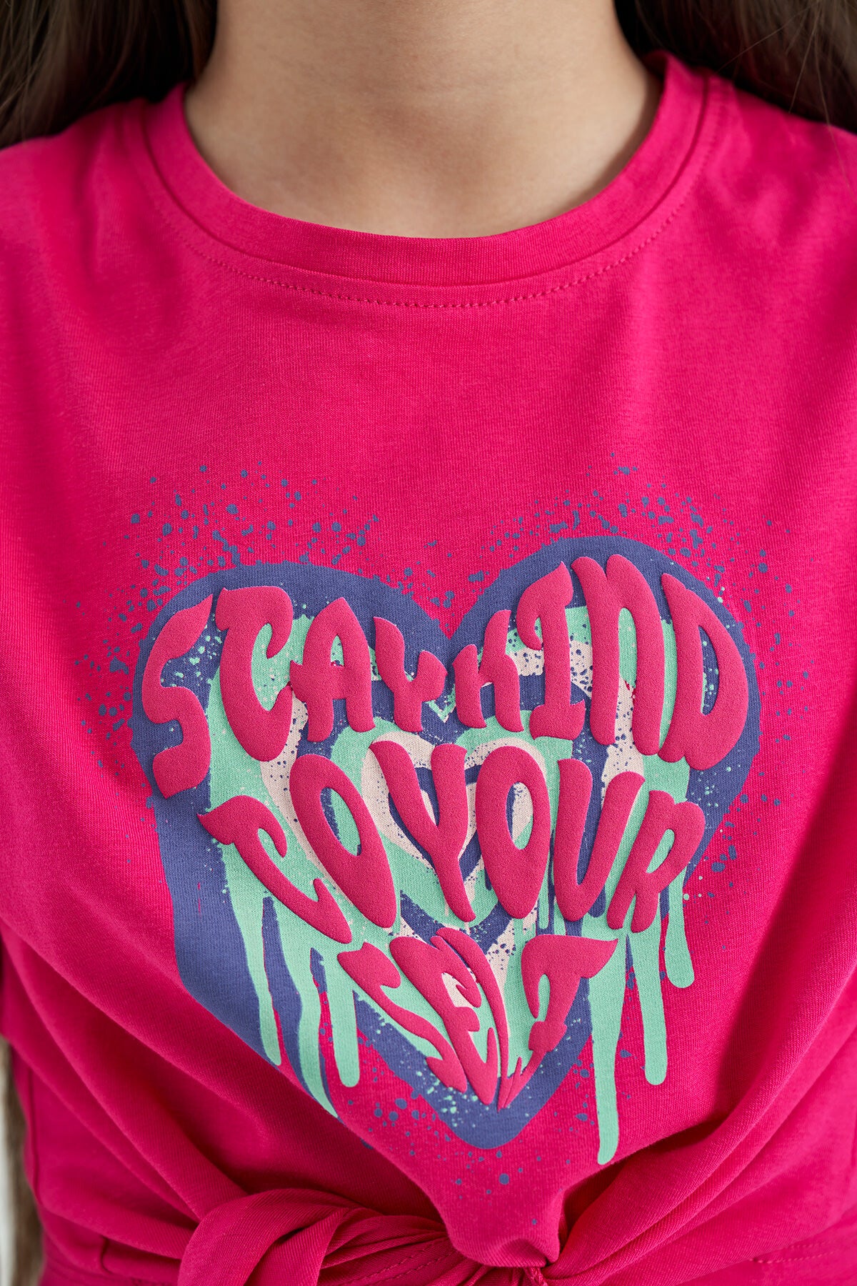 Fuchsia Heart Print Front Knot Detailed Comfortable Fit Girl's T-Shirt - 75114