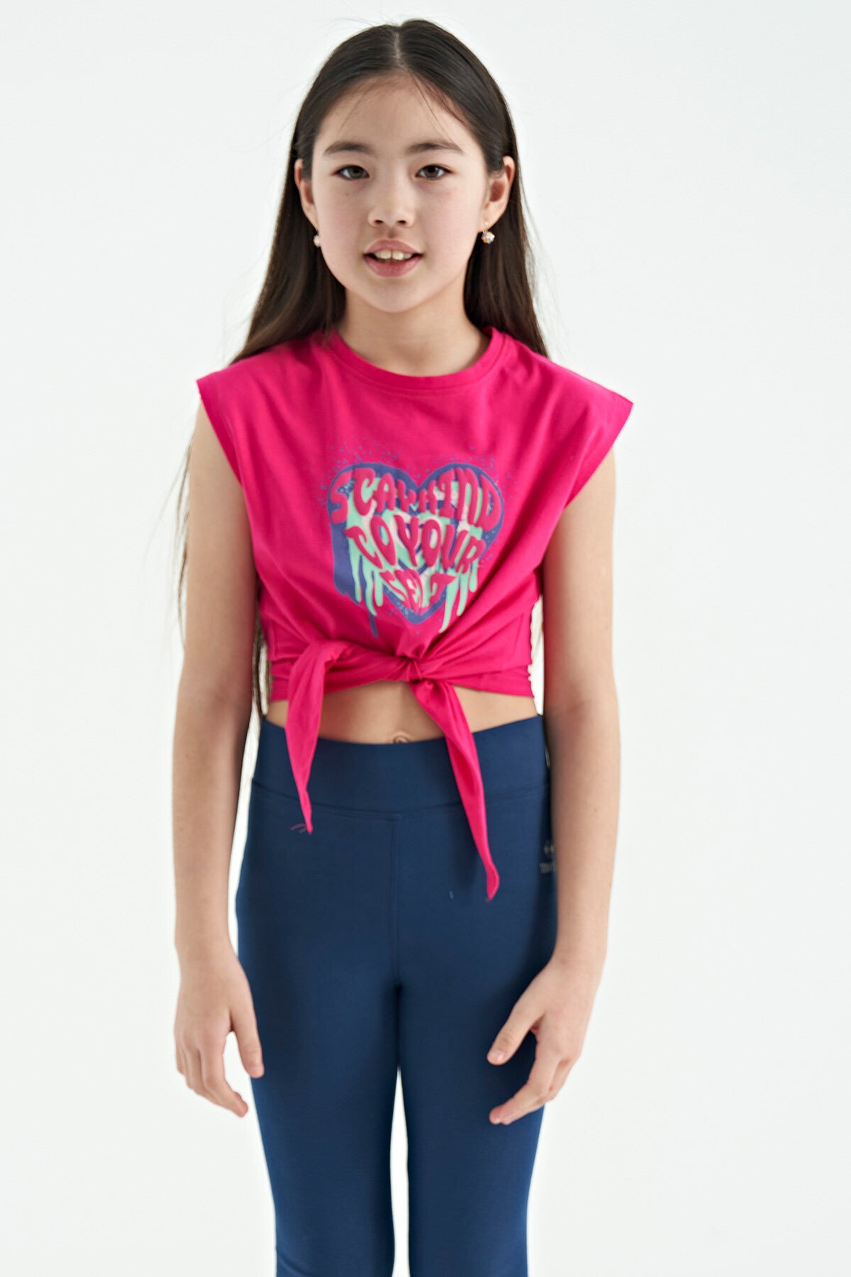 Fuchsia Heart Print Front Knot Detailed Comfortable Fit Girl's T-Shirt - 75114