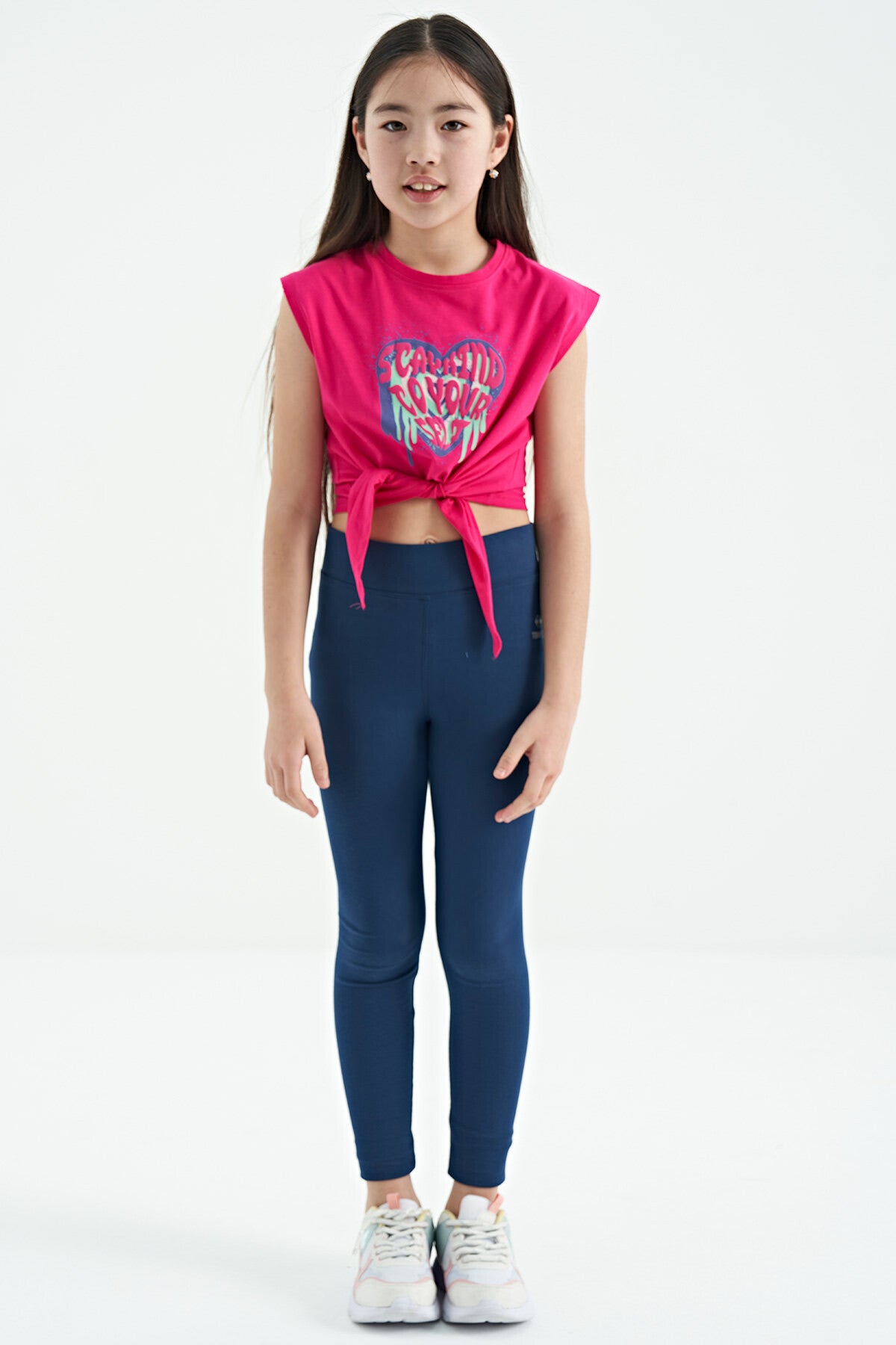 Fuchsia Heart Print Front Knot Detailed Comfortable Fit Girl's T-Shirt - 75114