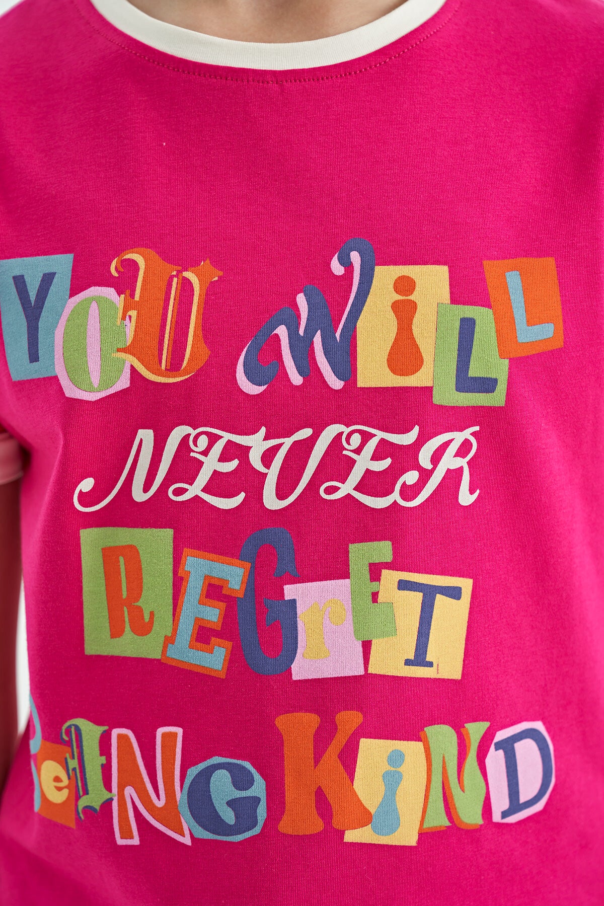 Fuchsia Colored Detailed O Collar Comfort Fit Girls' T-Shirt - 75109