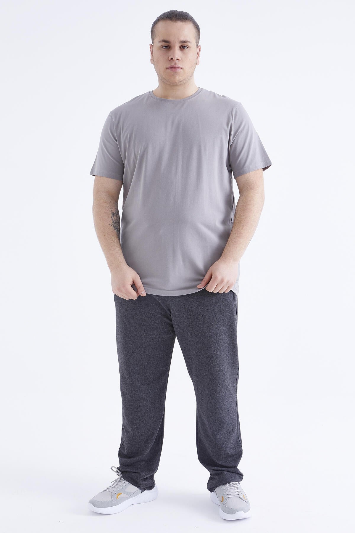 Gri Basic Short Sleeve O Neck Large Size Men's T-Shirt - 88072