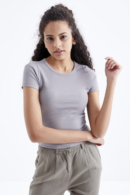 Gri Basic Short Sleeve O Neck Women's T-Shirt - 97202