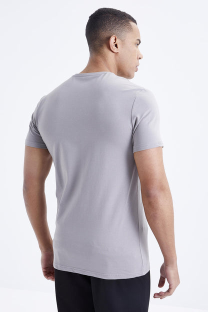 Gri Basic Short Sleeve Standard Fit V Neck Men's T-Shirt - 87912