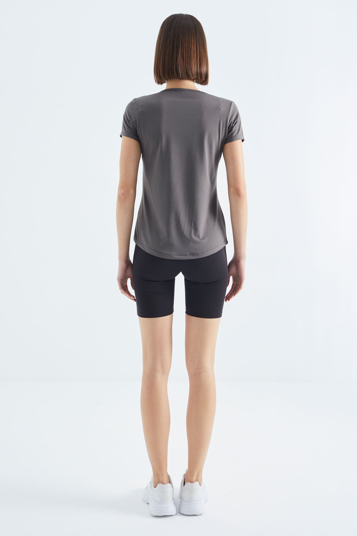 Basic Short Sleeve Standard Fit V-Neck Women's T-Shirt - 97145