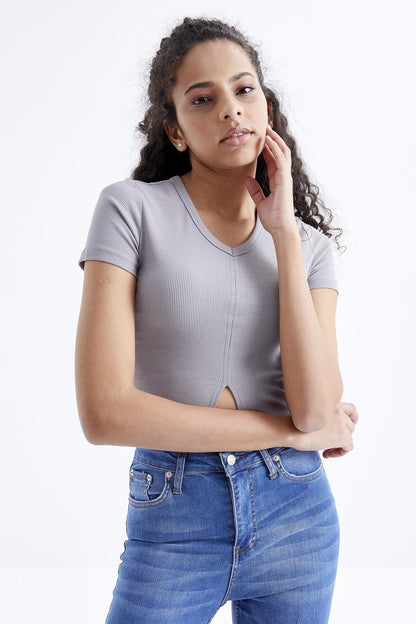 Gri Basic Front Slit V Neck Women's Crop Top T-Shirt - 97206