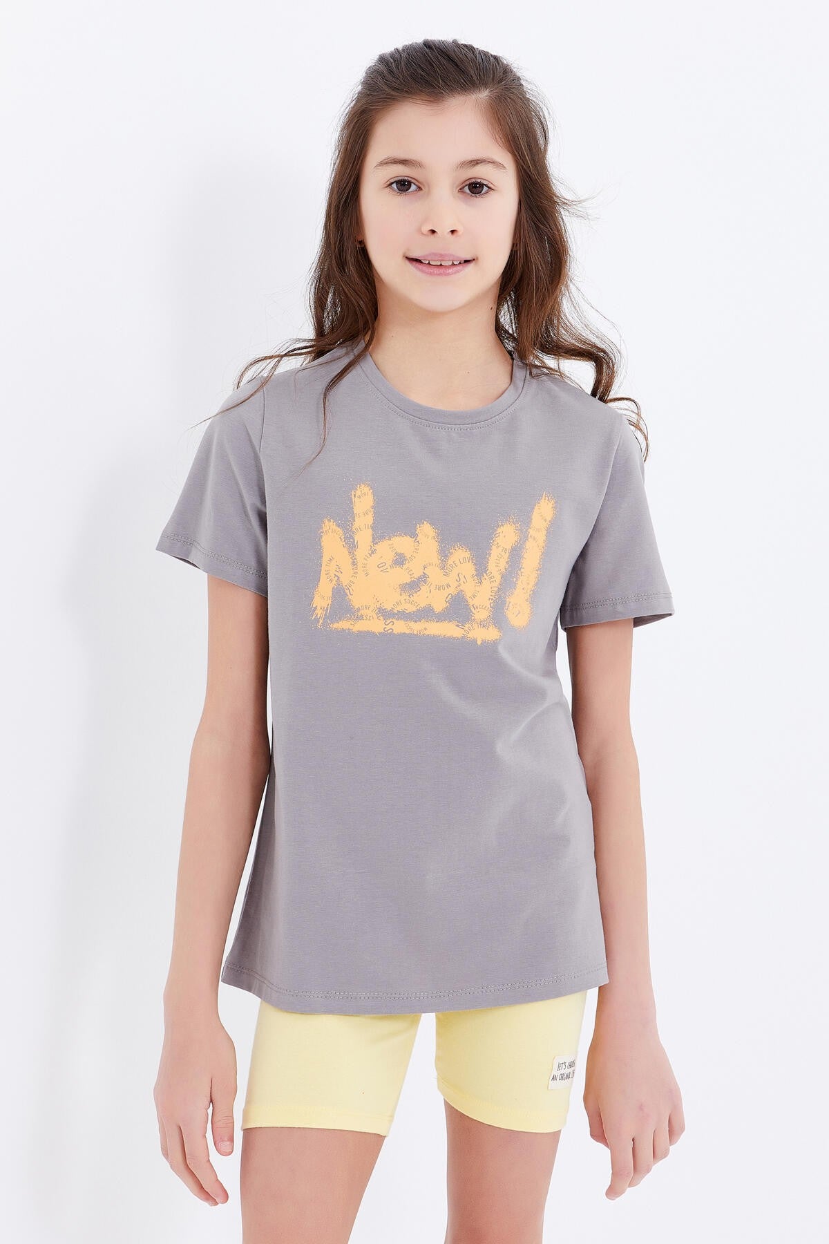 Gri Basic Print Round Neck Comfort Fit Girls T-Shirt - 75041