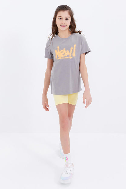 Gri Basic Print Round Neck Comfort Fit Girls T-Shirt - 75041
