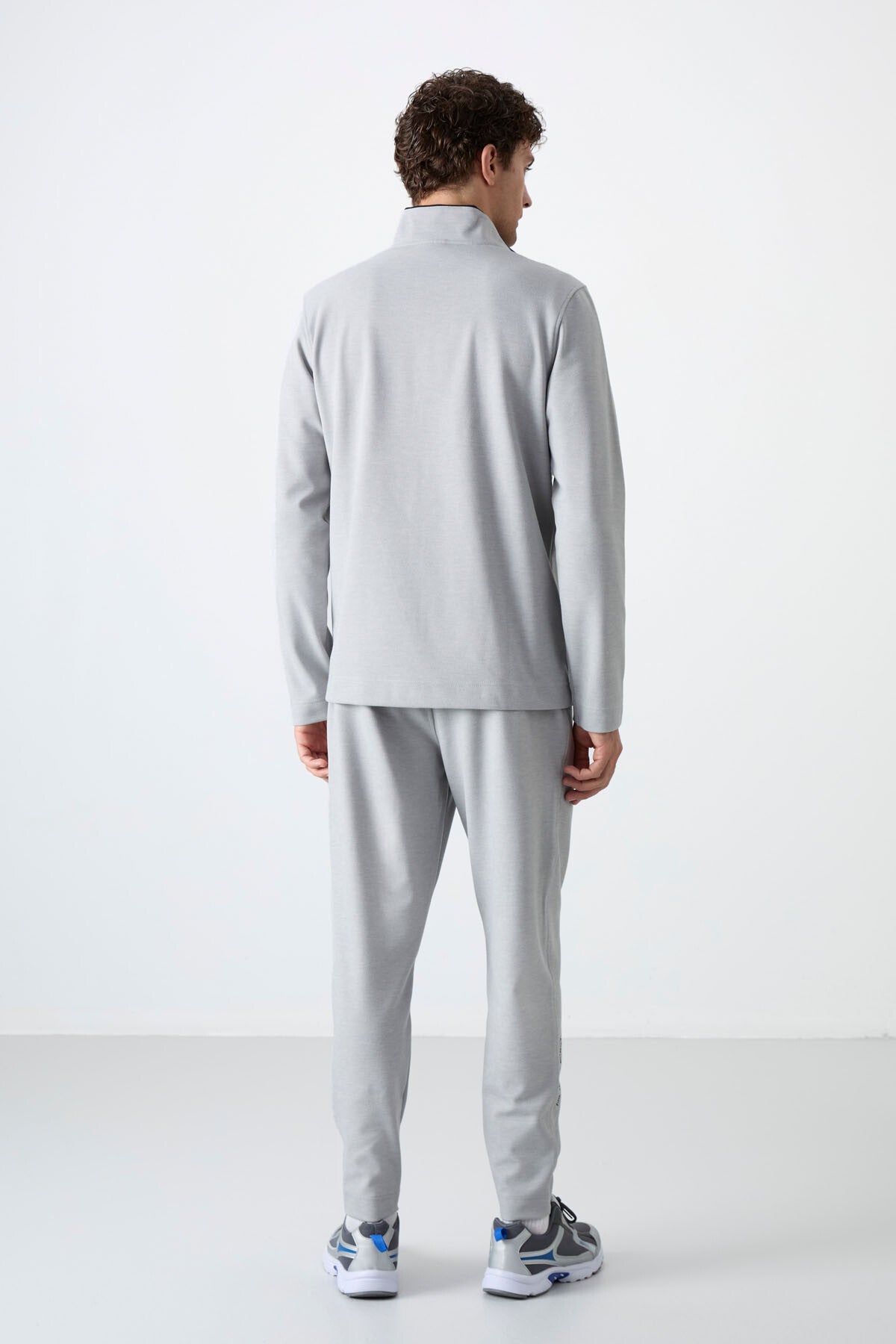 Carlos Grey Standard Mold Men's Tracksuit Set - 85209