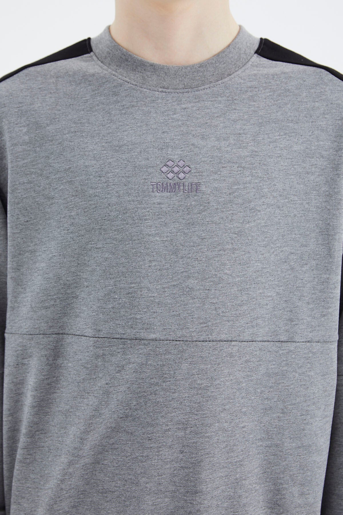 Grey Melange Basic O Collar Boys' Sweatshirt - 11182
