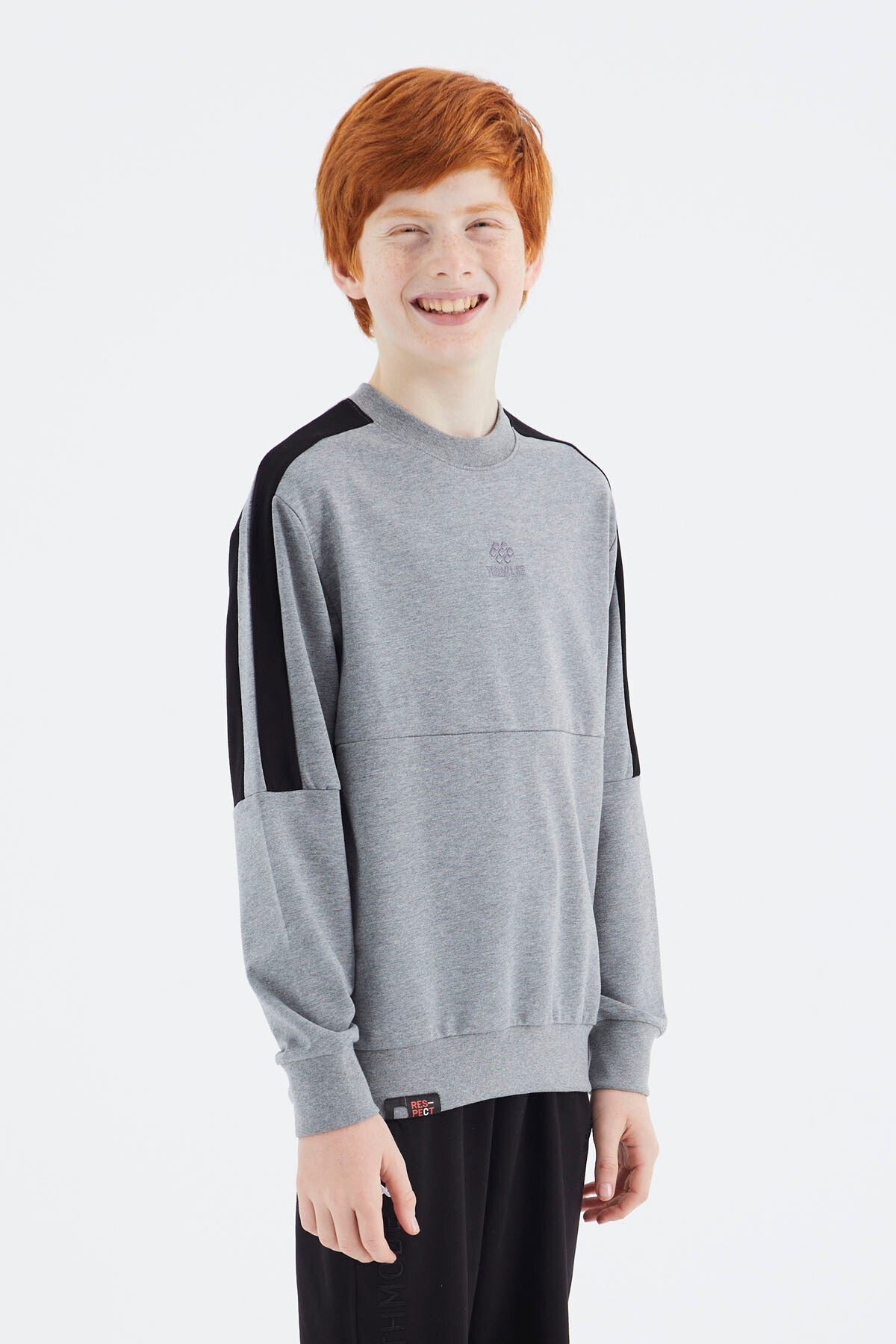 Grey Melange Basic O Collar Boys' Sweatshirt - 11182